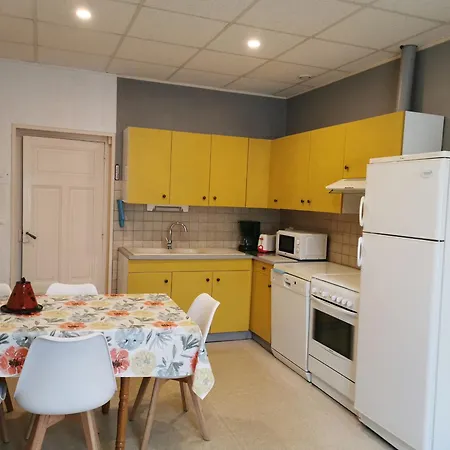 Apartment Pour 6 A Avec Wifi - Fr-1-858-12
